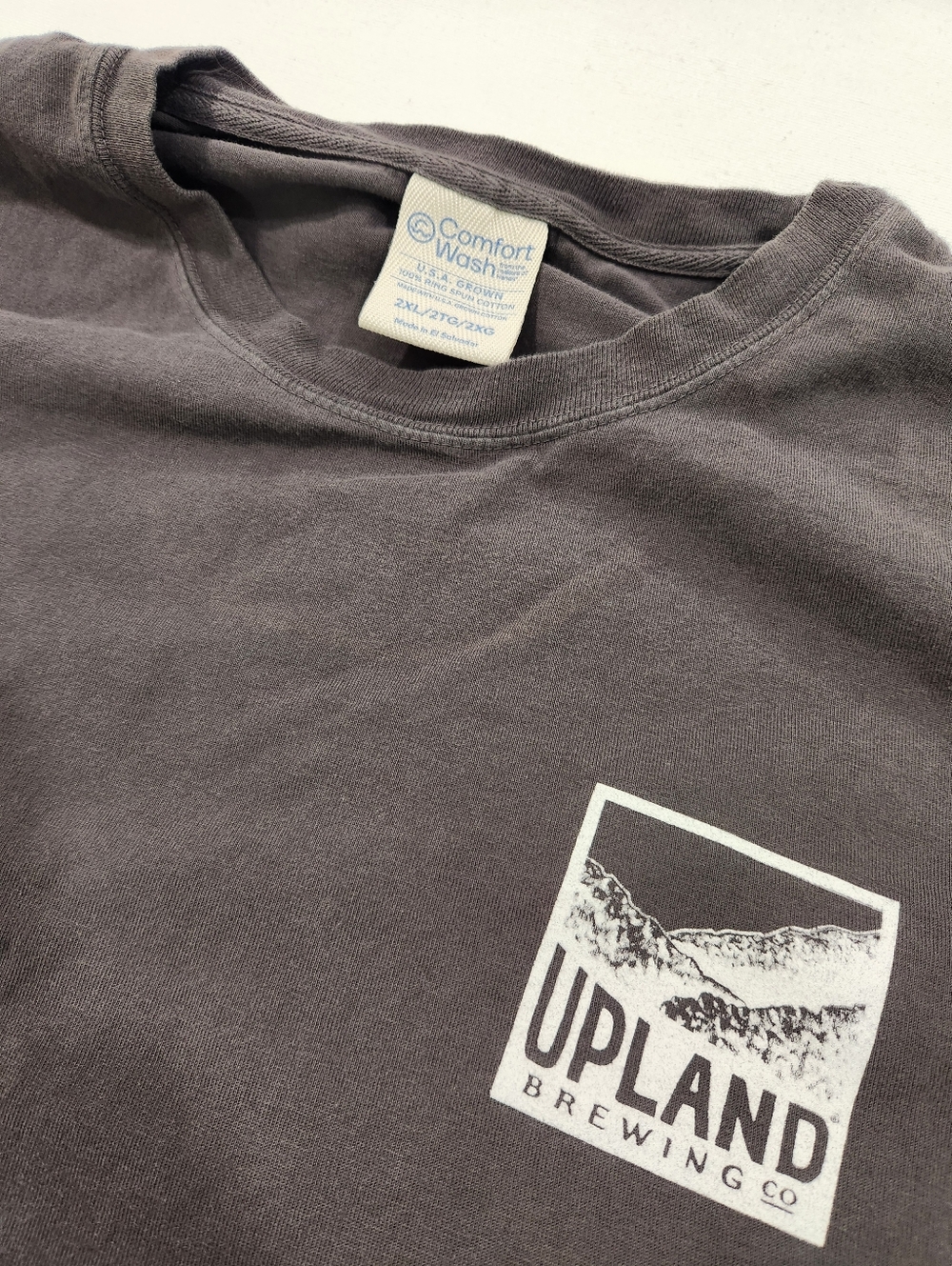Comfort Wash Upland Brewing Co Beer Club Graphic T-Shirt Gray Men's 2XL